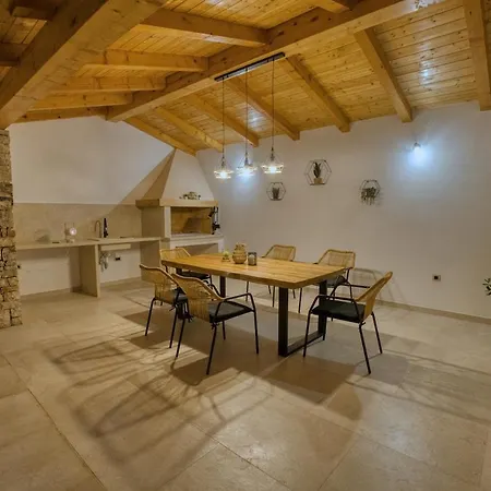Villa De Pucci *